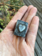 Load image into Gallery viewer, Amethyst Triangle Ring