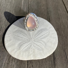 Load image into Gallery viewer, Rose Quartz Hold THE Light Ring
