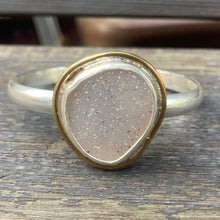 Load image into Gallery viewer, Druzy Quartz Bracelet Cuff