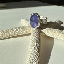 Load image into Gallery viewer, MAREA // Tanzanite Starfish Ring - size 8
