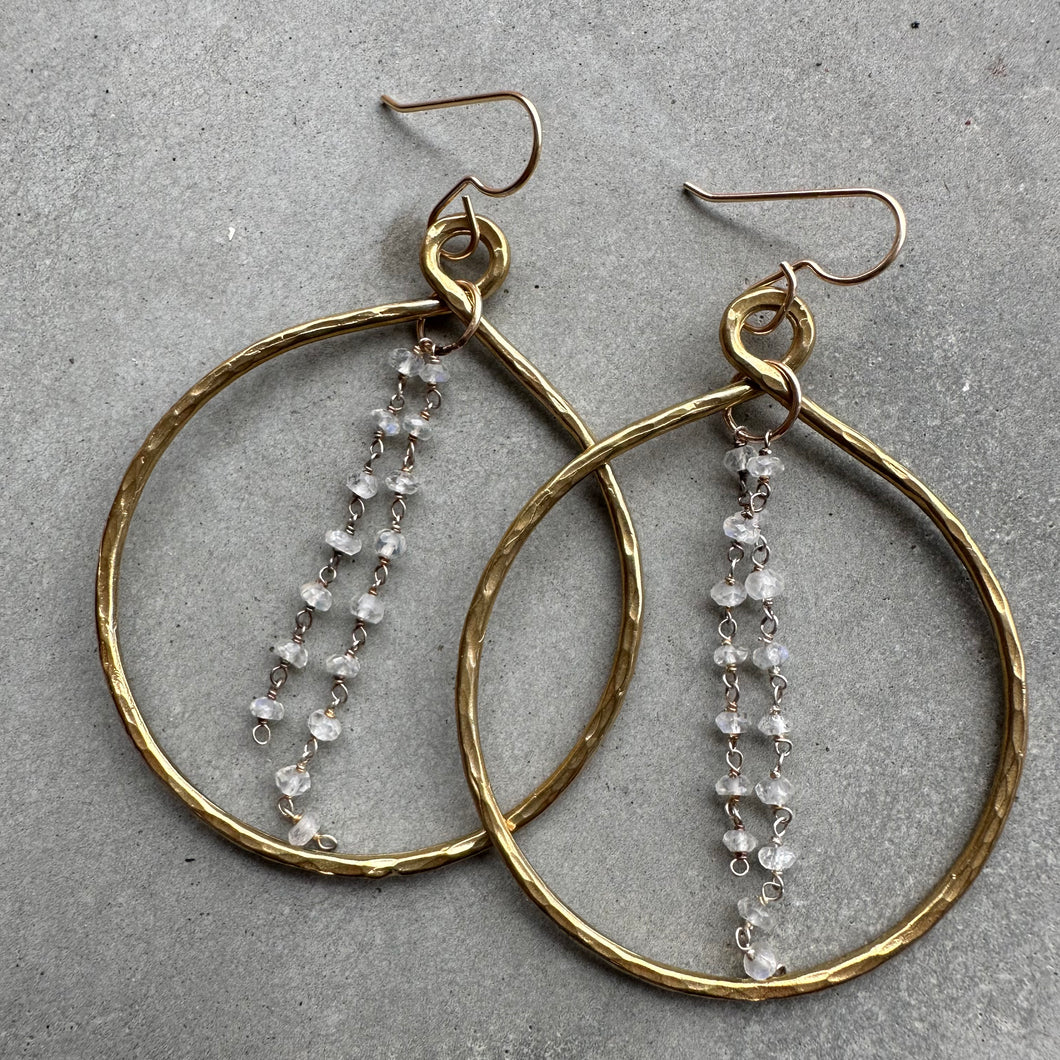 Hammered Circle Rosary Earrings - Moonstone