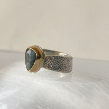 Load image into Gallery viewer, Grey Quartz Starfish Ring - 18K gold and sterling silver - size 7
