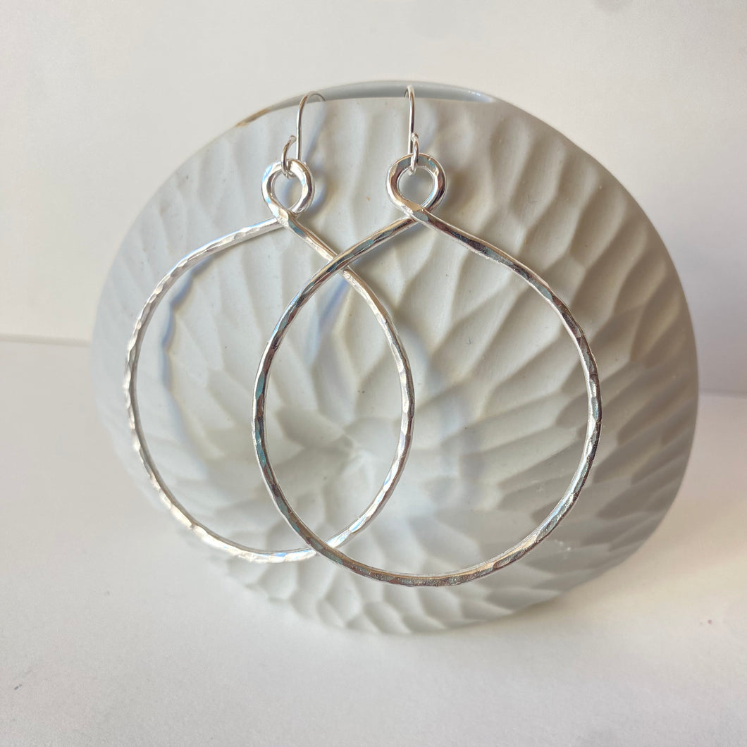 Circle Hammered Earrings - no stone
