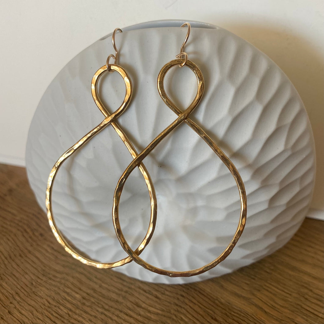 Infinity Hammered Earrings Large no stone